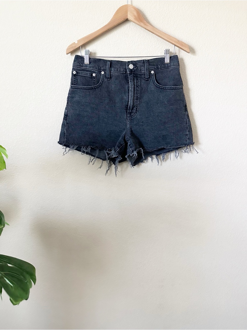 Madewell The Perfect Short in Lunar Wash Size 29 - Picture 1 of 13